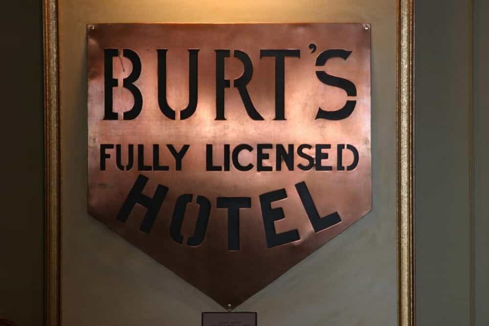 Burt's Hotel Burt's Hotel