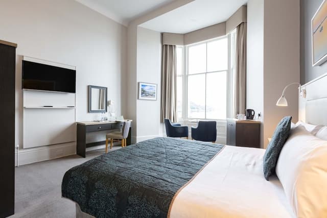Superior Double Room (with Sea View)