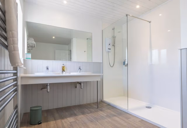 Classic Double Room (Room 9)