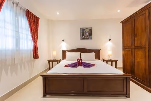 Standard Double Bed