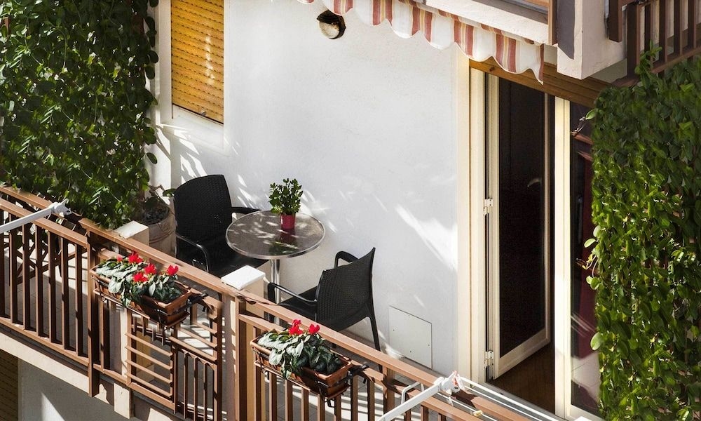 Solaris B&B0