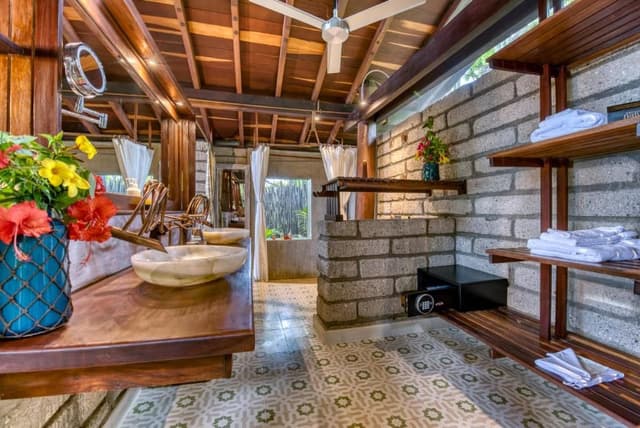 Oceanview Bungalow