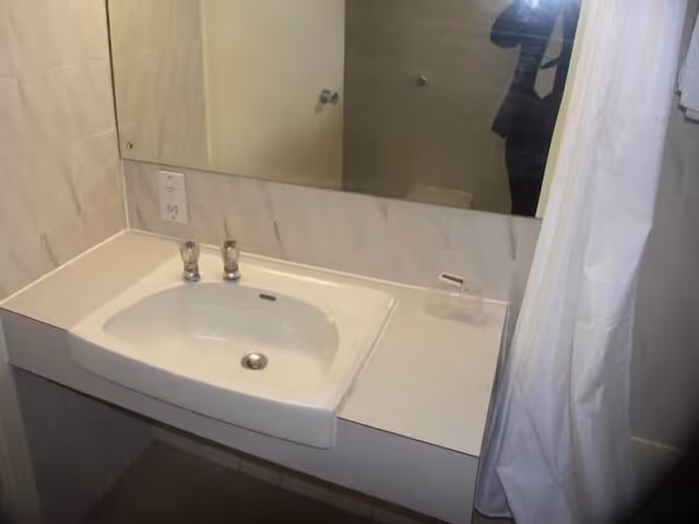 Standard Double Room, Ensuite