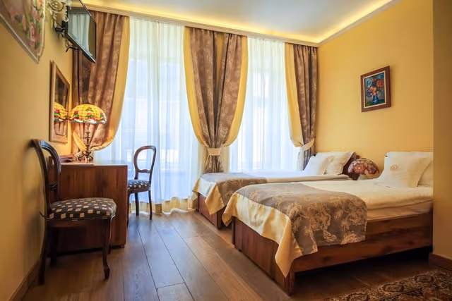Apartment with Kitchenette
