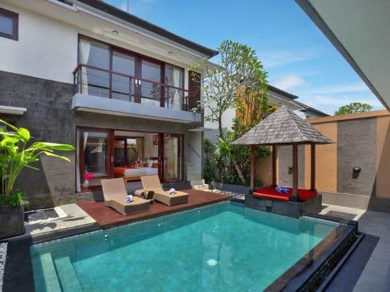 Two Bedroom Villa with Private Pool and Bathtub