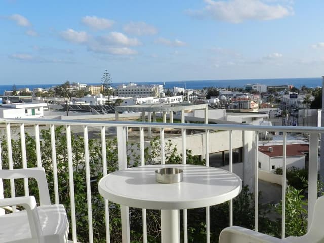 Apartment with Sea View 203