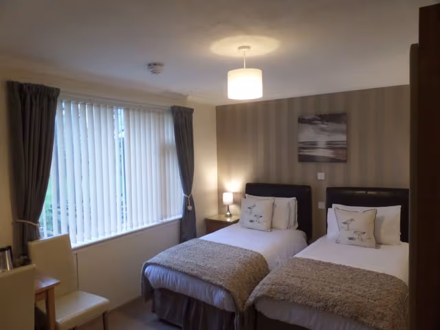 Twin Room, Ensuite