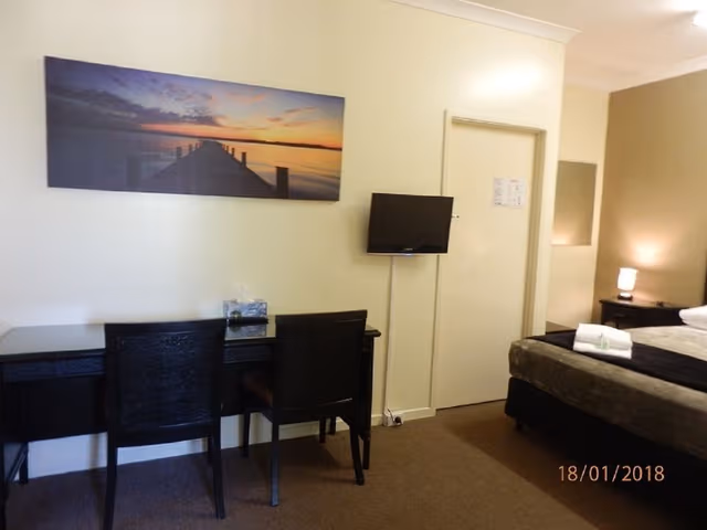 Queen Suite