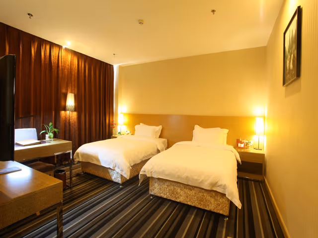 Deluxe Twin Room