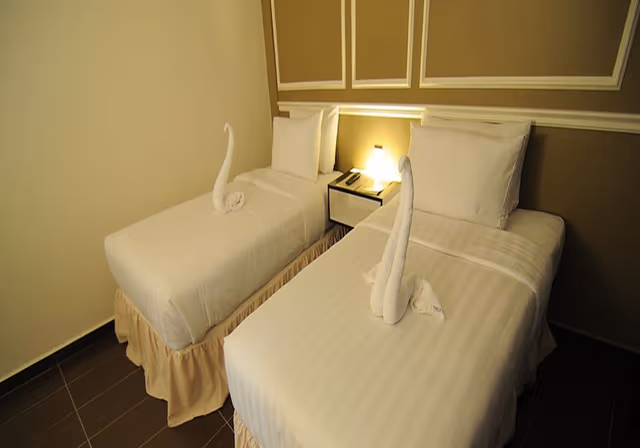 Deluxe Twin Room
