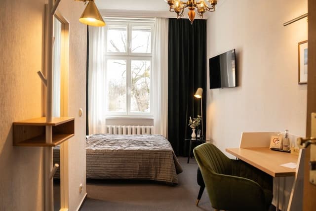Standard Single Room
