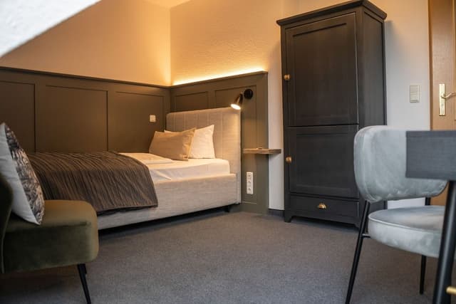 Signature Single Room