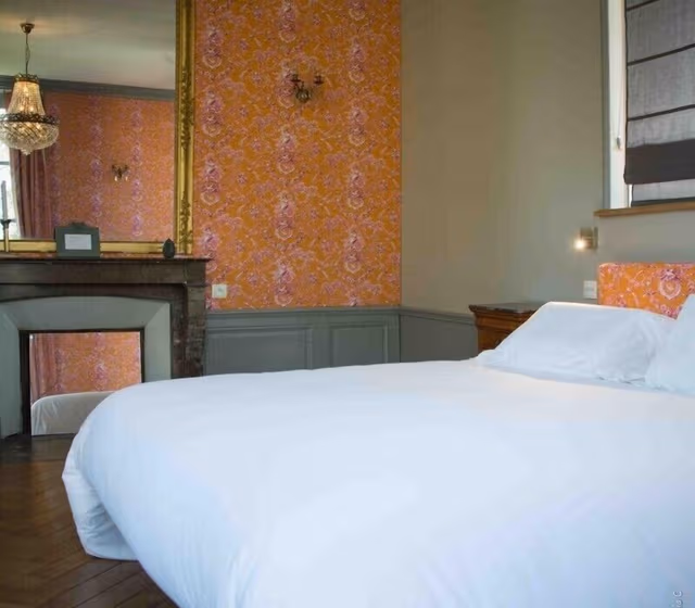 Room (Fantaisie)
