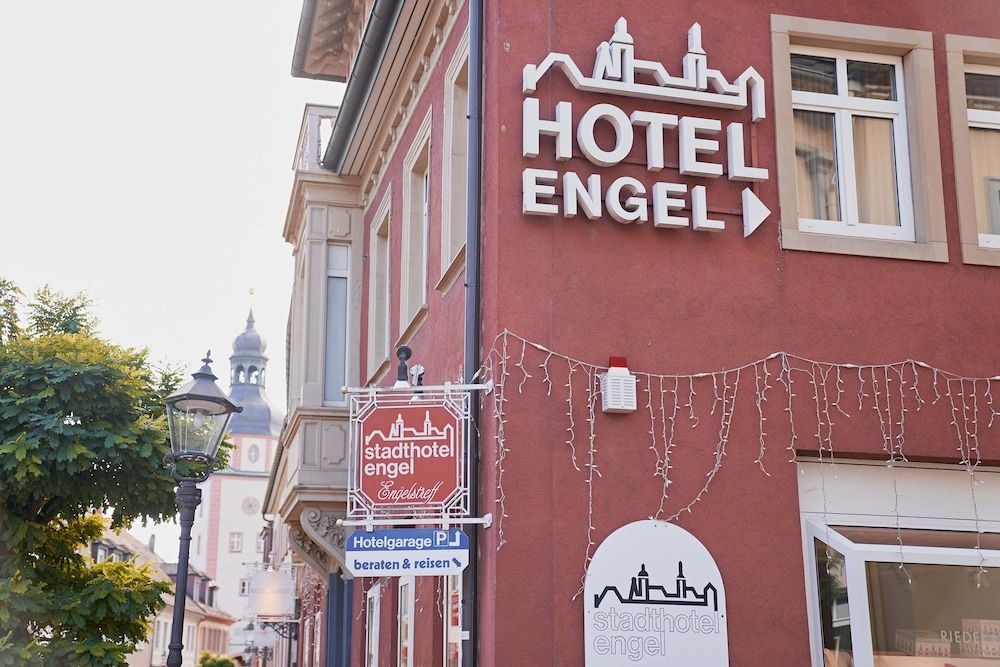 Stadthotel Engel3