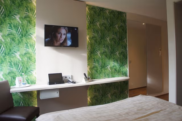 Room (2 Double Rooms)