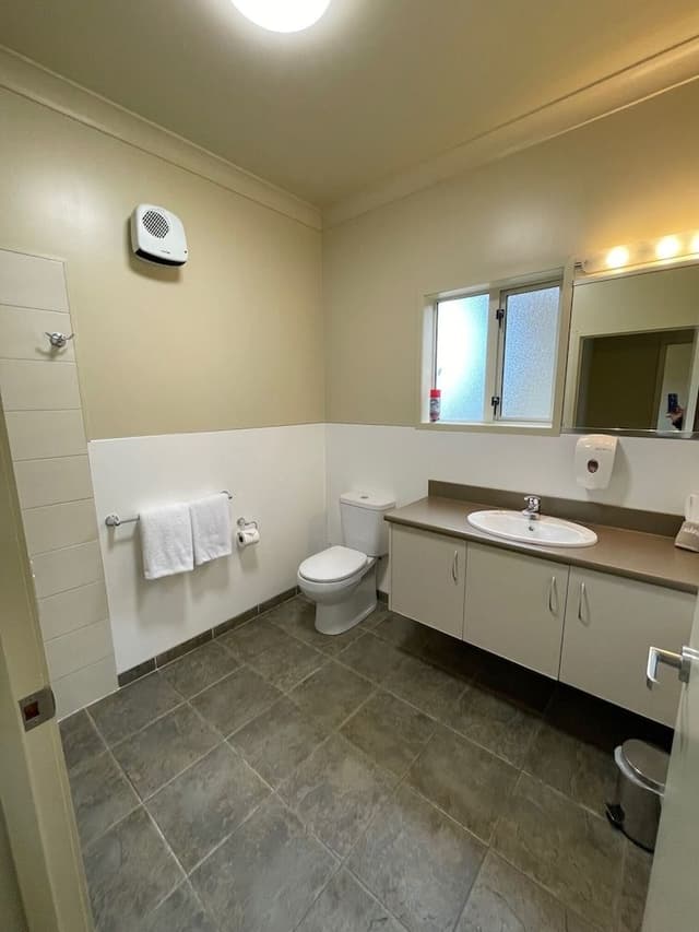 1 Bedroom Deluxe Apartment