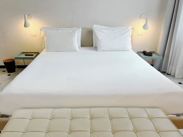 Junior Suite (2 Adults)