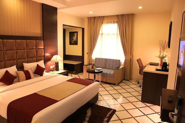 Executive Room