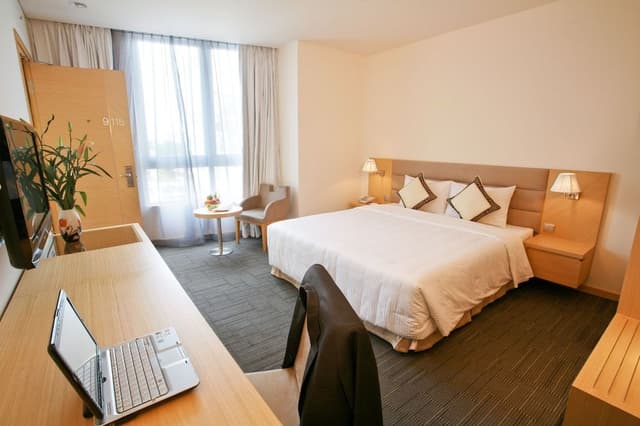 Signature Room