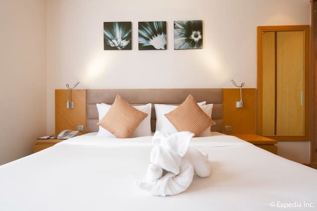 Deluxe Room with Breakfast