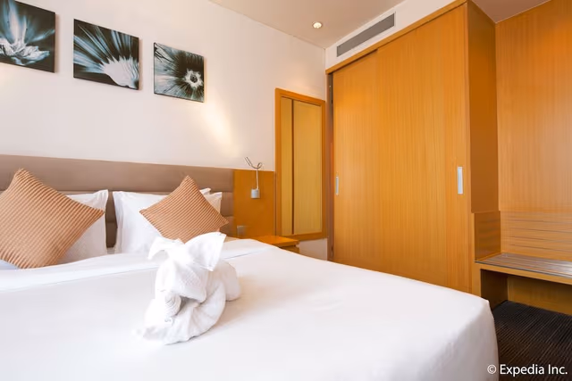 Deluxe Room with Breakfast