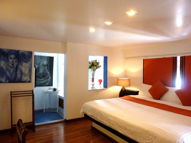 Jacuzzi Suite Room