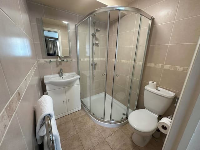 Deluxe Double Suite