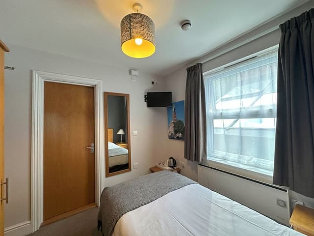 Standard Single Room