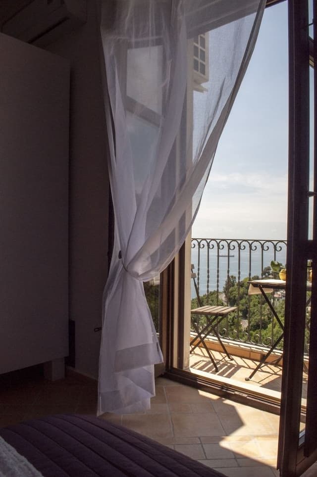Panoramic Studio, 1 Queen Bed, Balcony, Sea View