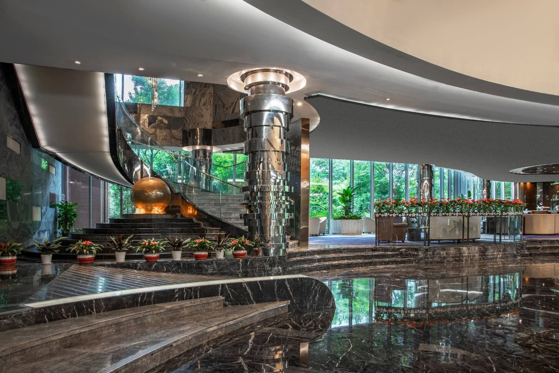 โรงแรม นันซัน การ์เดน แกรนด์ โรงแรม นันซัน การ์เดน แกรนด์