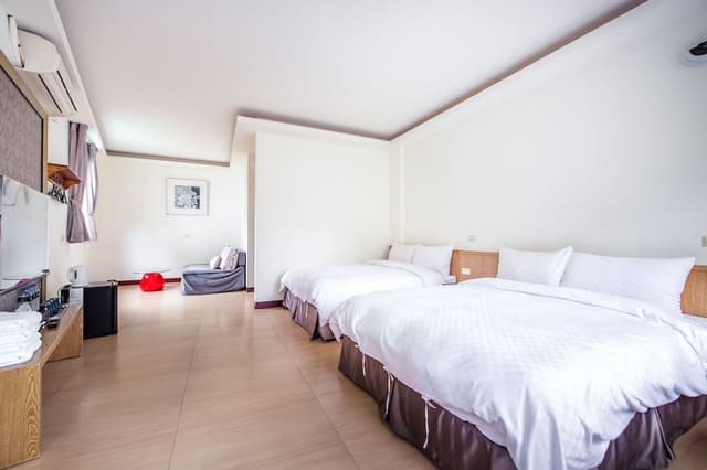Garden View Quadruple Room