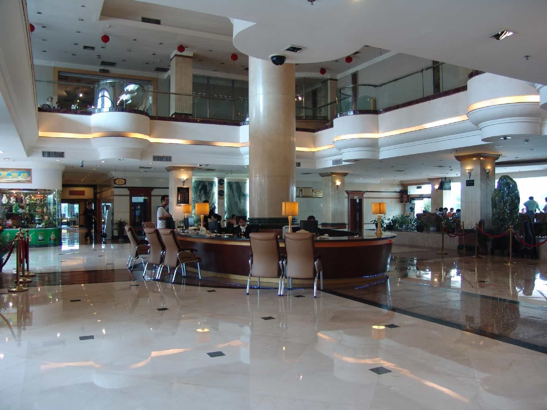 Golden Spring Hotel