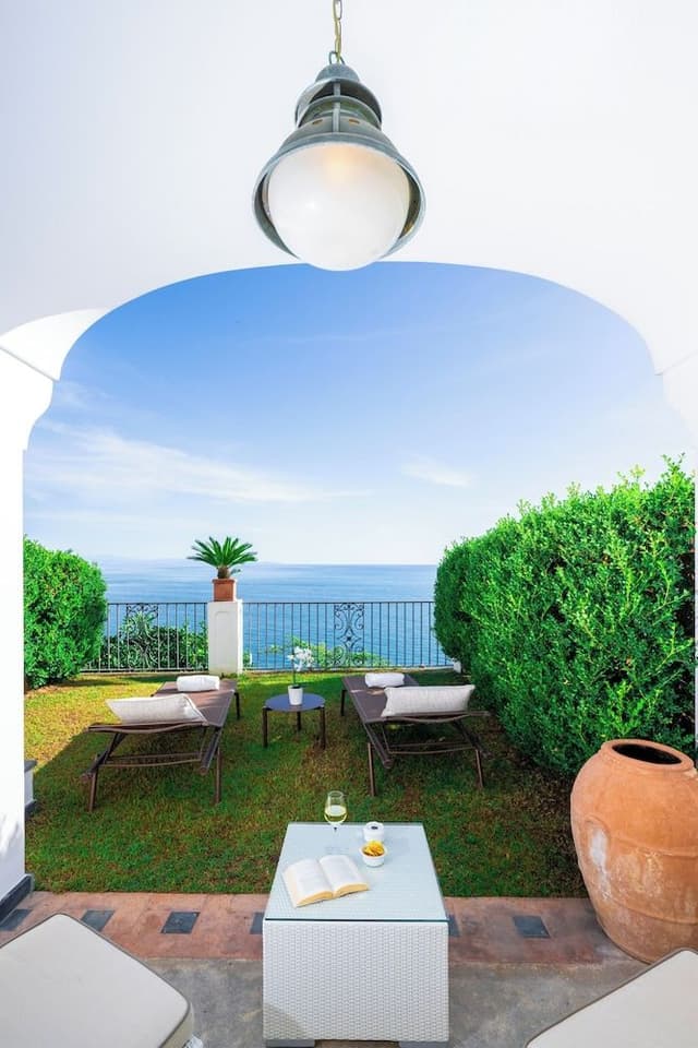 Honeymoon Double Room