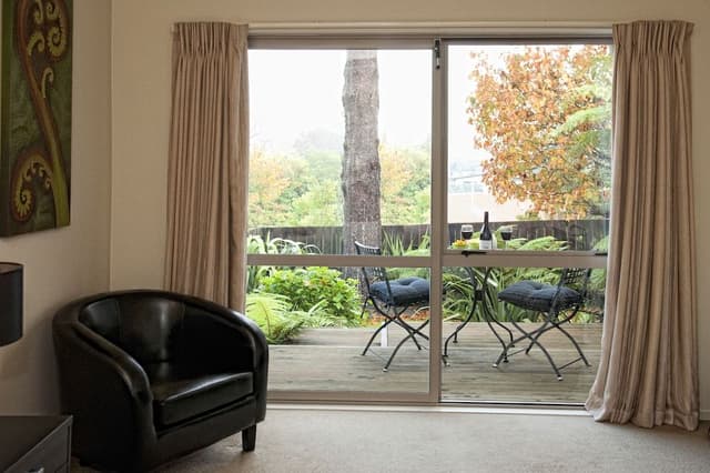 Standard Room, 1 Queen Bed, Balcony, Garden View