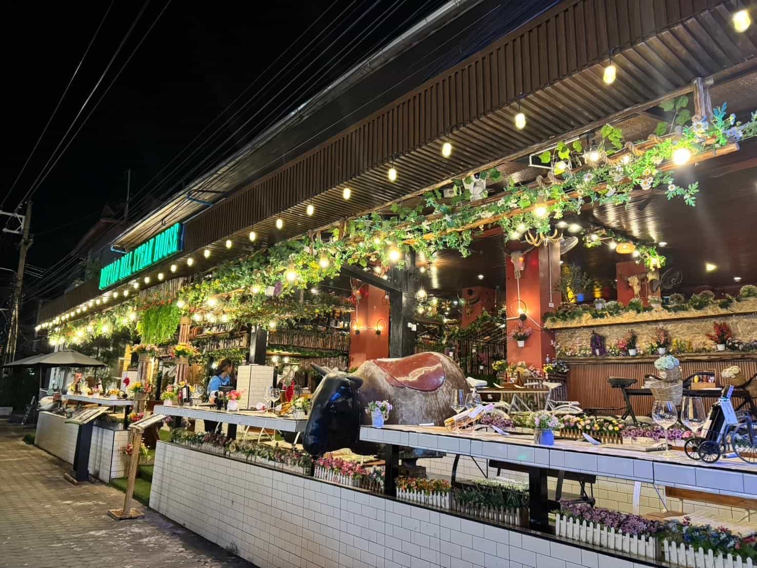 โรงแรมบัฟฟาโลบิล เกาะช้าง โรงแรมบัฟฟาโลบิล เกาะช้าง