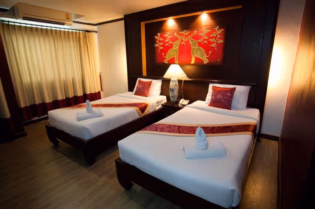 Deluxe Twin Bed