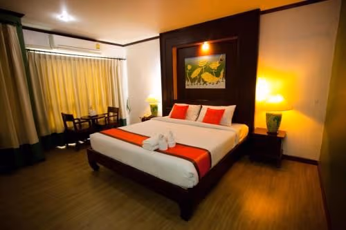 Deluxe Double Bed
