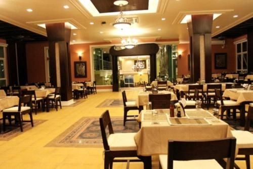 โรงแรมช.พาเลส (Chour Palace Hotel)2