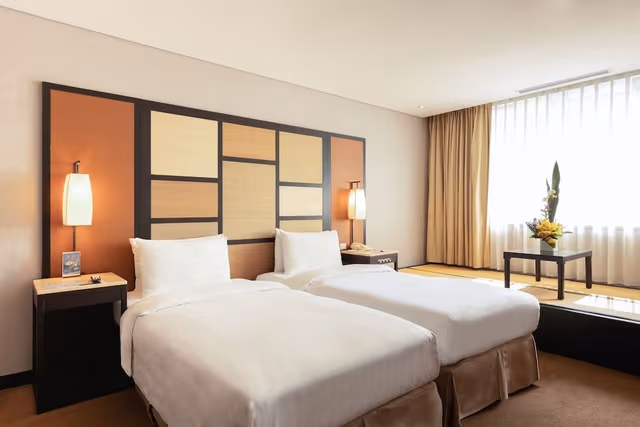 Deluxe Twin Room