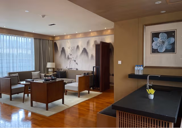 Premium Suite
