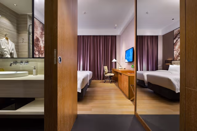 Garden View Twin Room