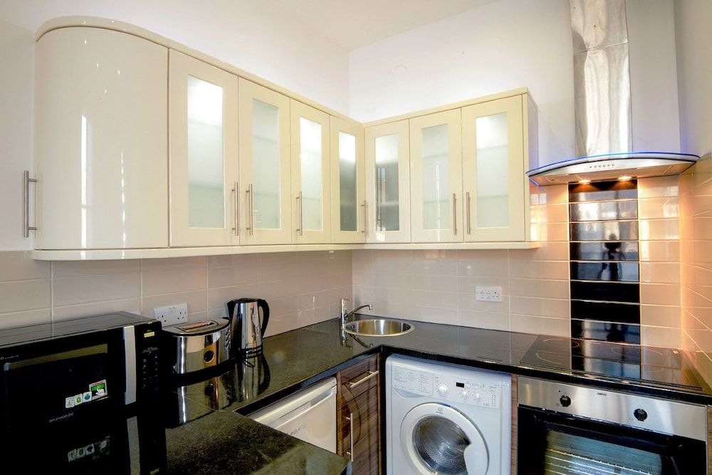 Oxbridge Apartments3