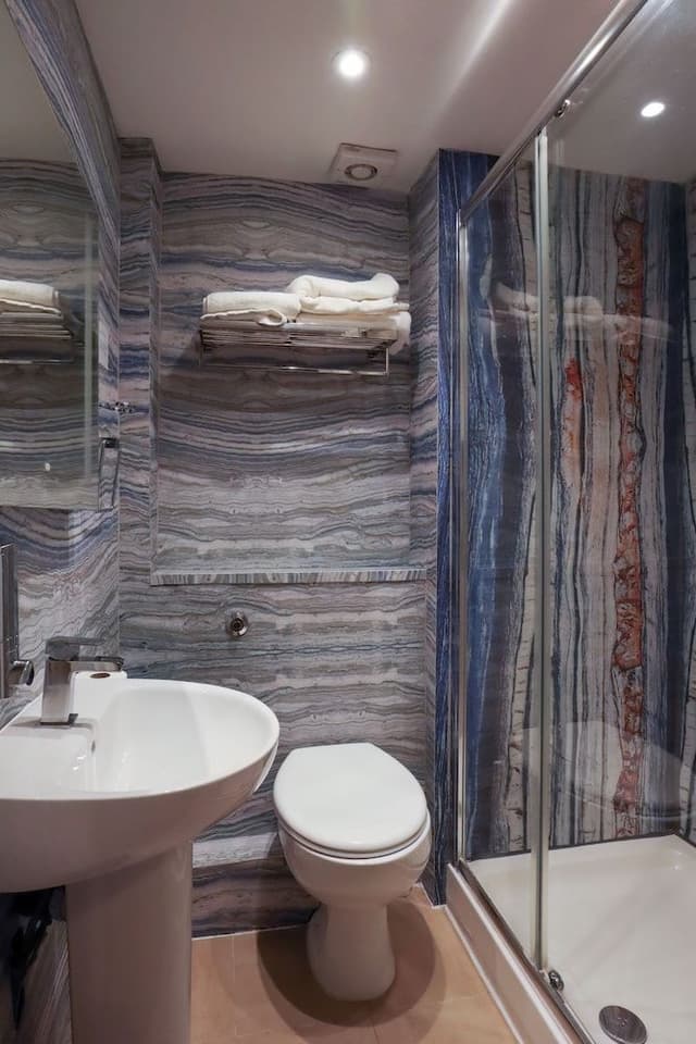 Double Room, Ensuite