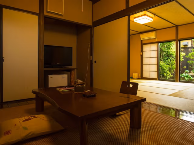 Annex Japanese style room with Rock Open-air bath, 4.5 and 8 tatami - Non smoking