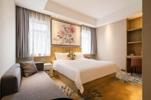 Business King Room