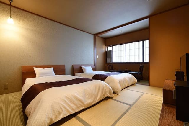 Basic Twin Room, Smoking (Unchangeable to Non Smoking Room)