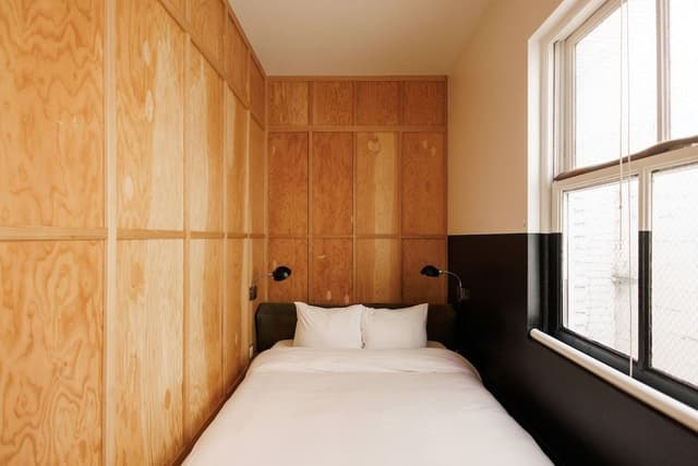 Deluxe Queen Room (Self Check-in)