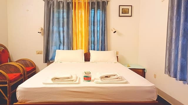 Standard Room (A/C)