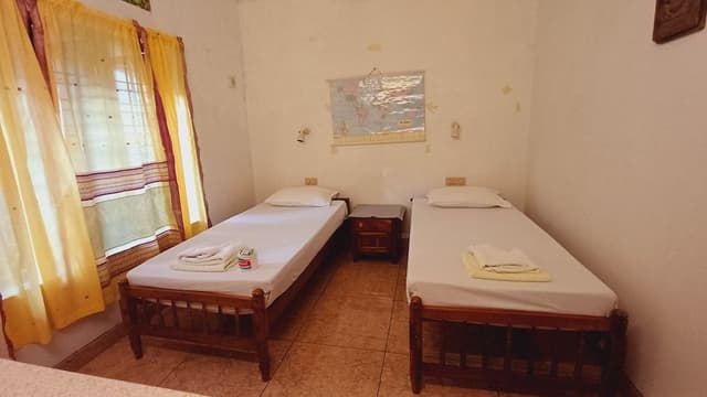 Standard Room (Non A/C)