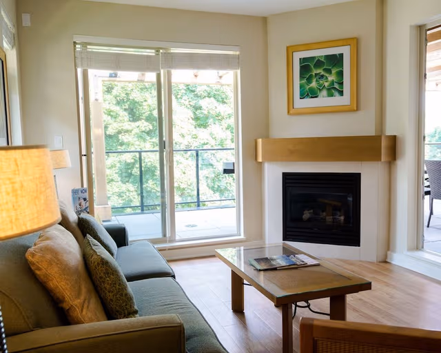 Luxury Townhome, 2 Bedrooms, Lake View